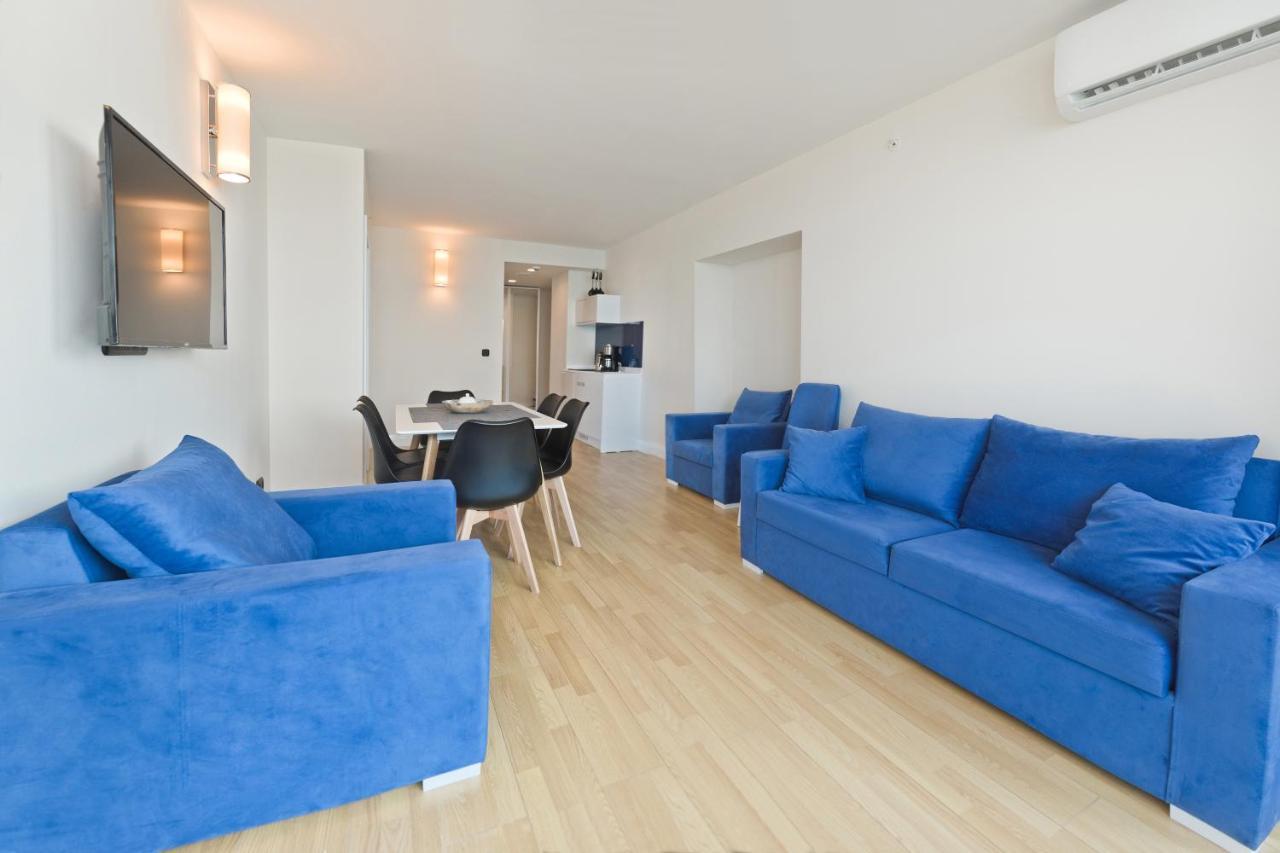 Orbi City Aparthotel Batumi Exteriör bild